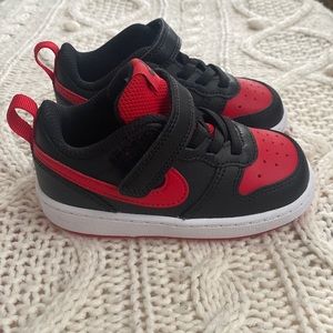 Nike Toddler Court Borough Low 2 Shoes- black and red Size 7